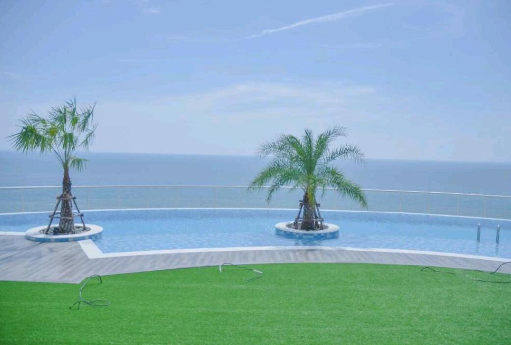 Sands Pratamnak Pattaya Buitenkant foto